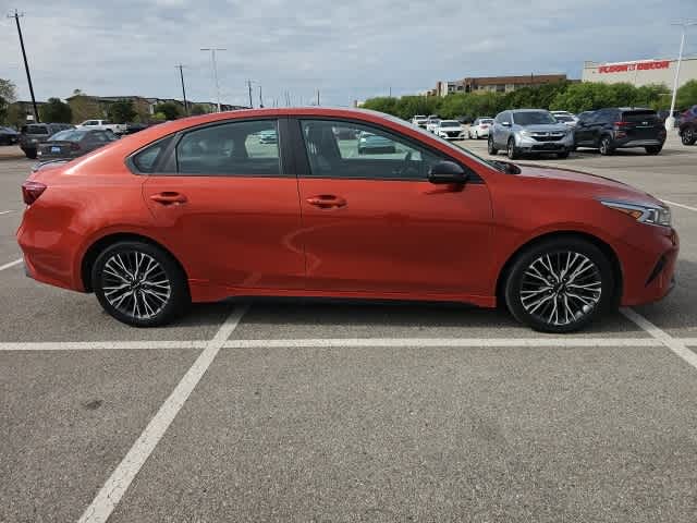 Thumbnail: 2023 Kia Forte - 6
