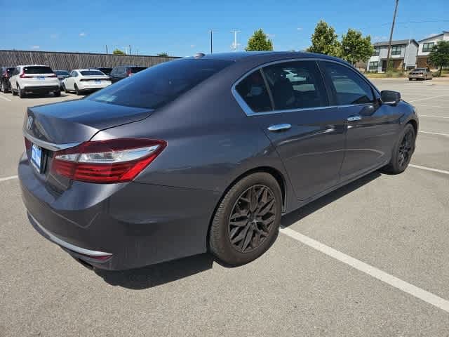Thumbnail: 2016 Honda Accord - 7