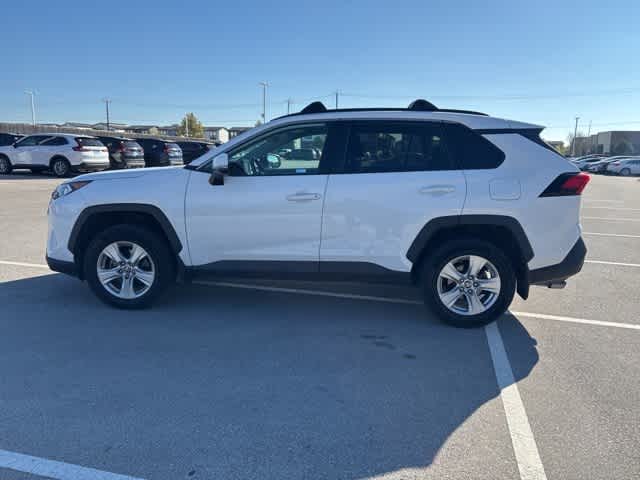 Used 2021 Toyota RAV4 XLE with VIN 2T3P1RFV5MC216416 for sale in Northfield, Minnesota