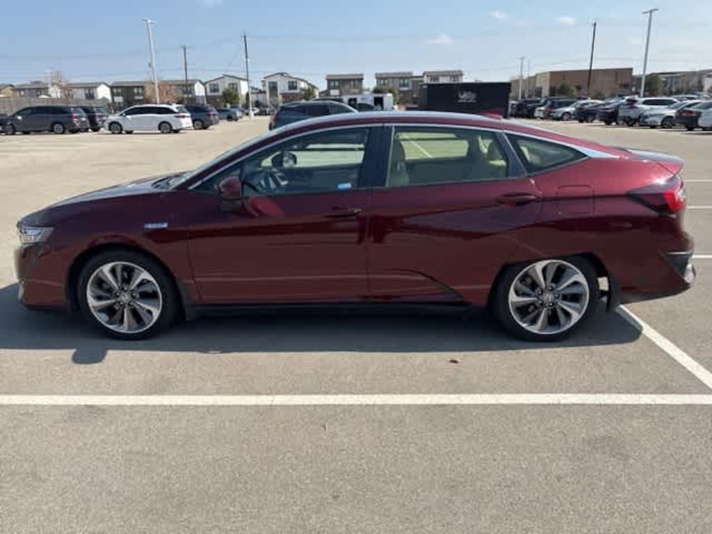 Used 2018 Honda Clarity Plug-In Hybrid Touring Sedan