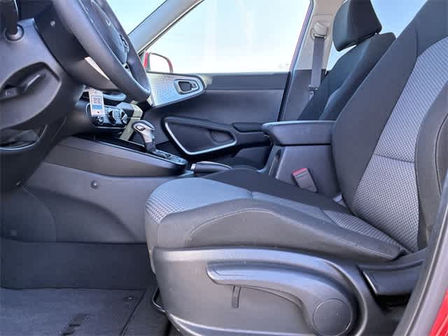 Thumbnail: 2022 Kia Soul - 17