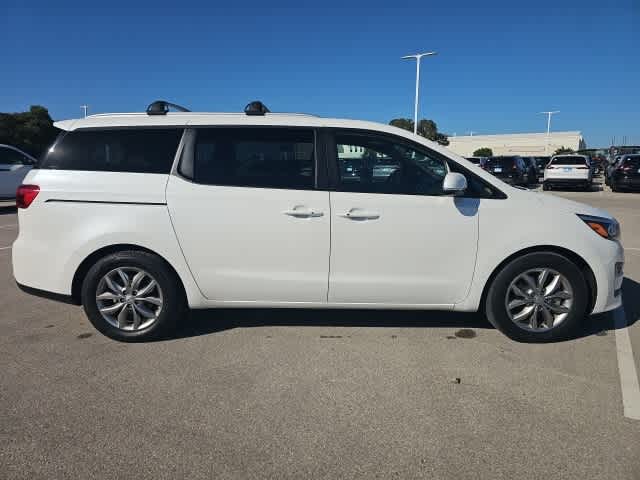 Thumbnail: 2021 Kia Sedona - 4