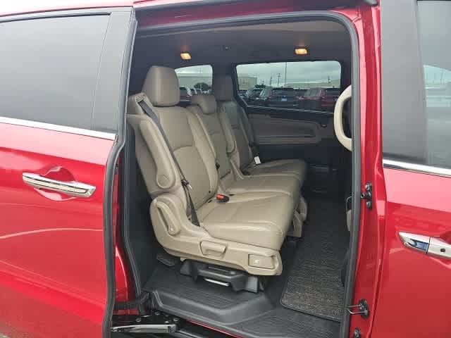 Thumbnail: 2023 Honda Odyssey - 15
