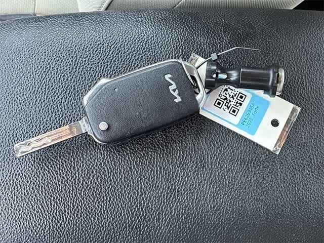 Thumbnail: 2023 Kia Forte - 36