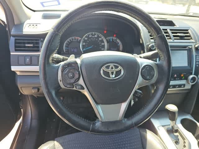 Thumbnail: 2014 Toyota Camry - 12