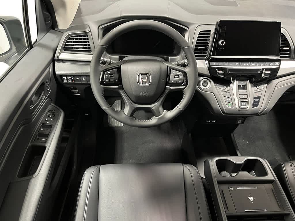 Thumbnail: 2026 Honda Odyssey - 16