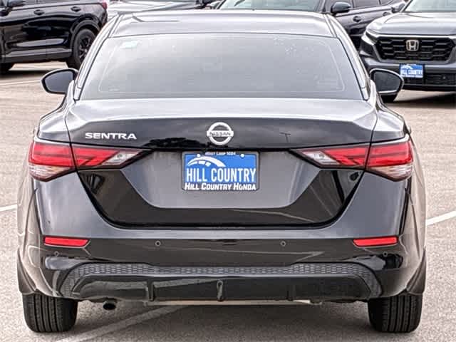 Thumbnail: 2021 Nissan Sentra - 5
