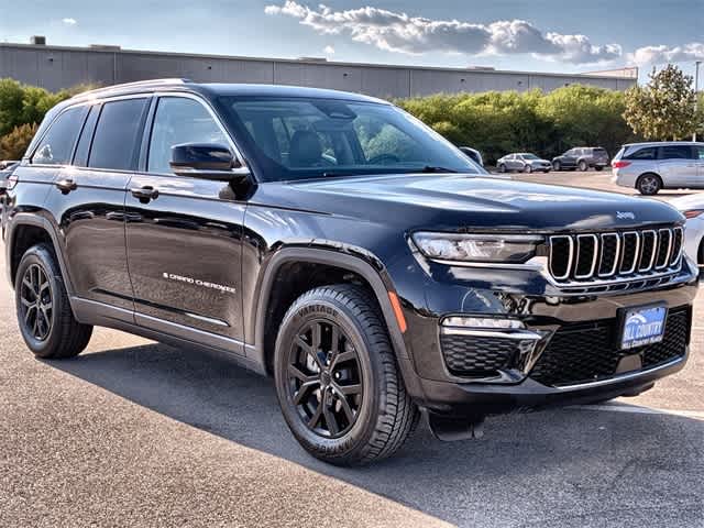 Thumbnail: 2023 Jeep Grand Cherokee - 8