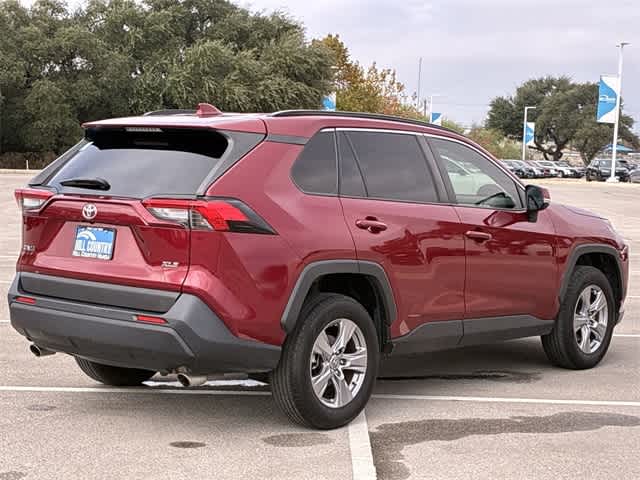 Thumbnail: 2022 Toyota RAV4 - 6