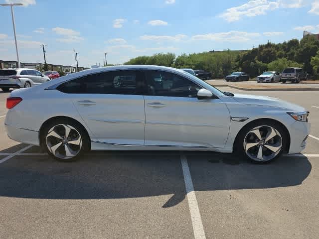 2020 Honda Accord Touring 2.0T photo 4