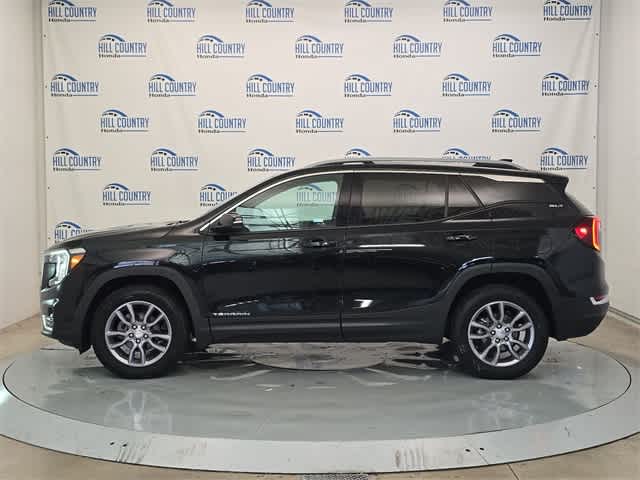 Thumbnail: 2023 GMC Terrain - 3