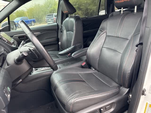 Thumbnail: 2022 Honda Passport - 21