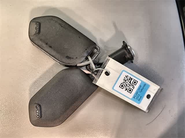 Thumbnail: 2023 Kia Telluride - 38