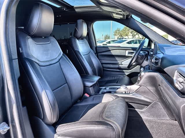 Thumbnail: 2020 Ford Explorer - 24