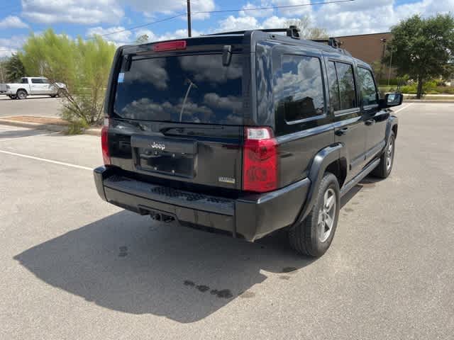Thumbnail: 2007 Jeep Commander - 5
