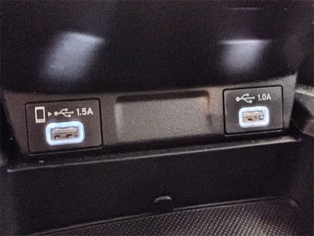 Thumbnail: 2021 Honda CR-V - 32