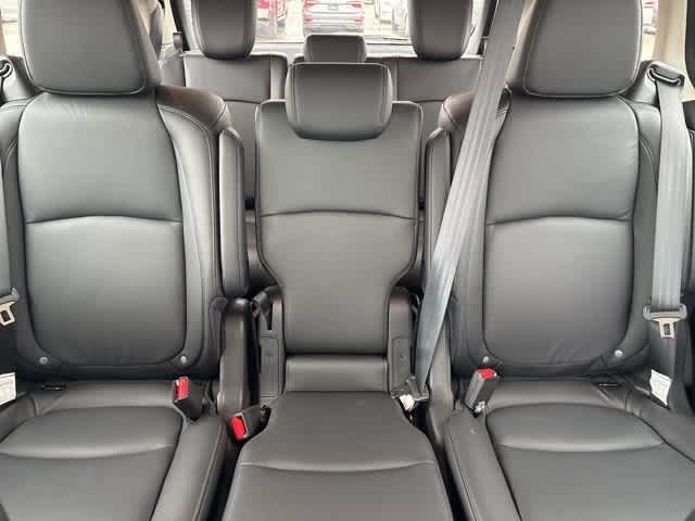 Thumbnail: 2026 Honda Odyssey - 19