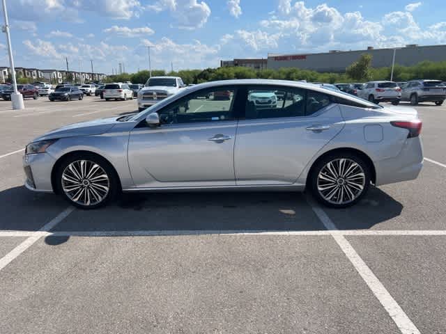Thumbnail: 2023 Nissan Altima - 2