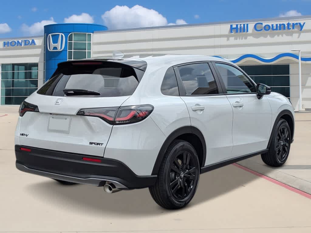 Thumbnail: 2026 Honda HR-V - 4