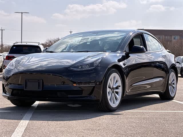Thumbnail: 2023 Tesla Model 3 - 11