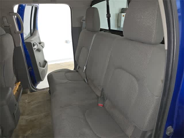 Thumbnail: 2015 Nissan Frontier - 20