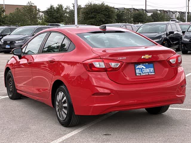 Thumbnail: 2017 Chevrolet Cruze - 4