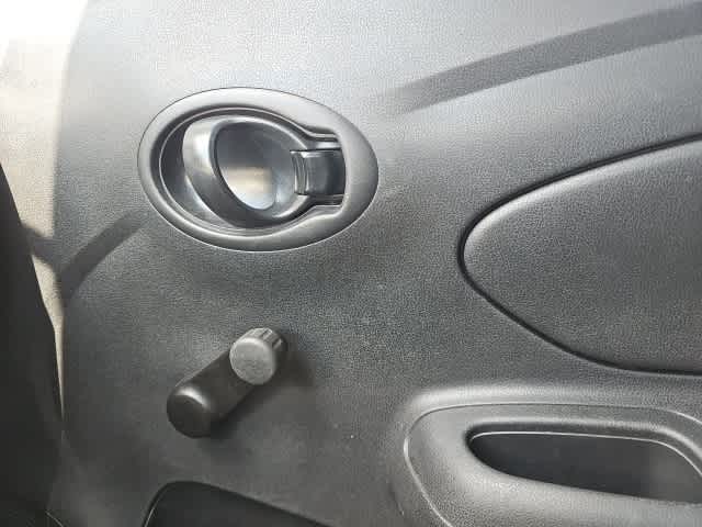 Thumbnail: 2019 Nissan Versa - 19