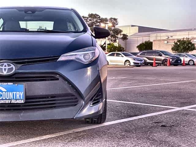 Thumbnail: 2017 Toyota Corolla - 11