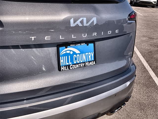 Thumbnail: 2023 Kia Telluride - 13