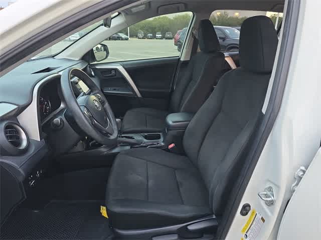 Thumbnail: 2017 Toyota RAV4 - 17