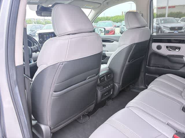 Thumbnail: 2025 Honda Pilot - 27