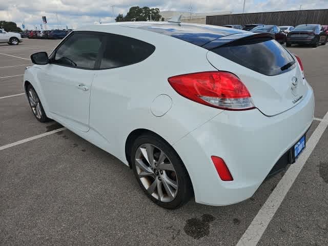Thumbnail: 2016 Hyundai Veloster - 8