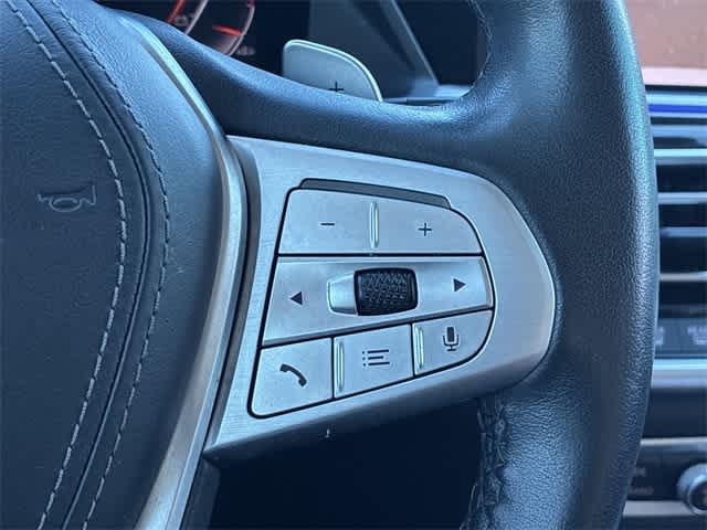 Thumbnail: 2021 BMW X7 - 27