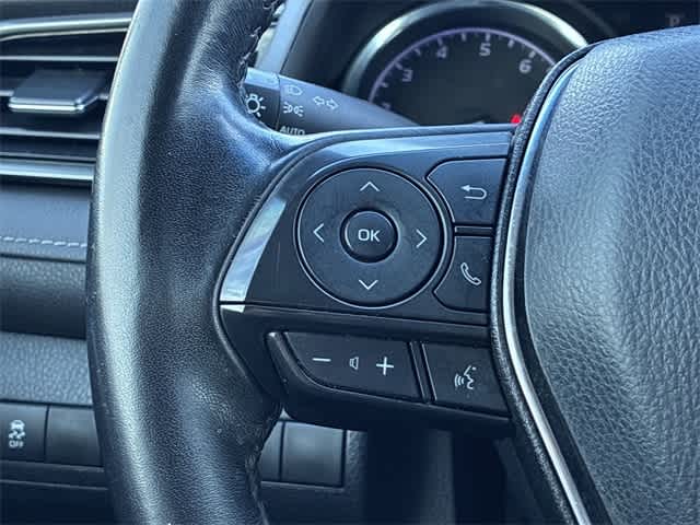 Thumbnail: 2019 Toyota Camry - 24