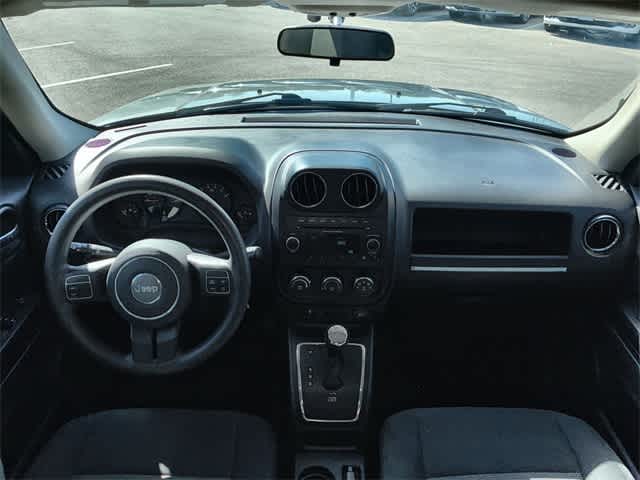 Thumbnail: 2013 Jeep Patriot - 16
