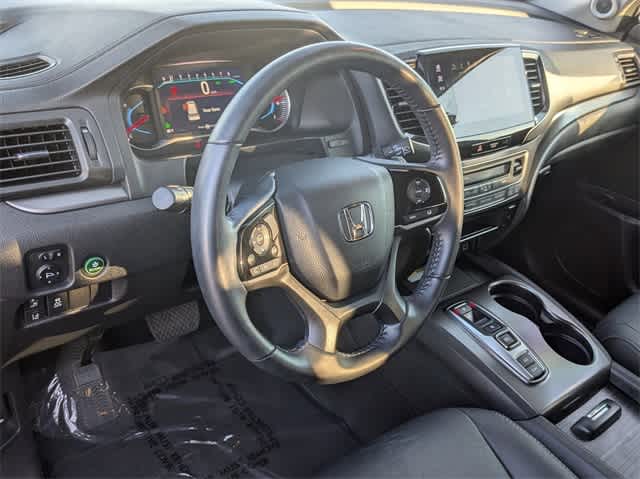 Used 2021 Honda Pilot SE with VIN 5FNYF6H29MB085549 for sale in San Antonio, TX