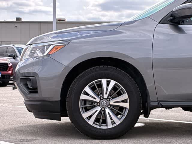 Thumbnail: 2020 Nissan Pathfinder - 14