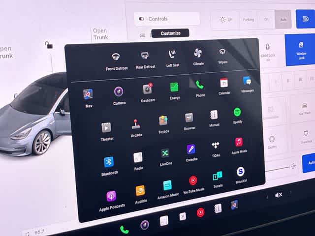 Thumbnail: 2020 Tesla Model 3 - 41