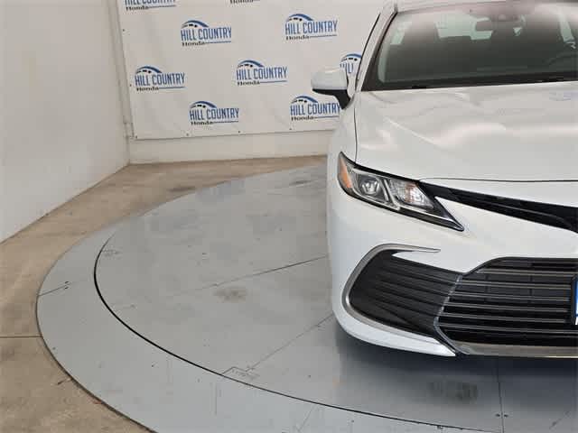 Thumbnail: 2023 Toyota Camry - 10