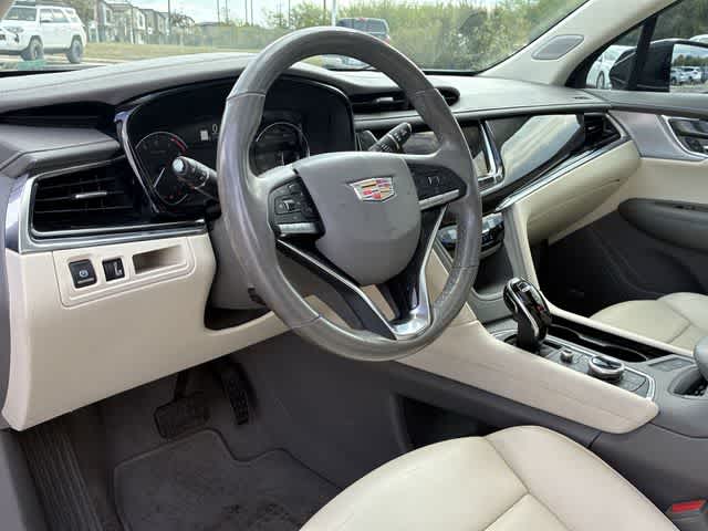 Thumbnail: 2021 Cadillac XT6 - 2