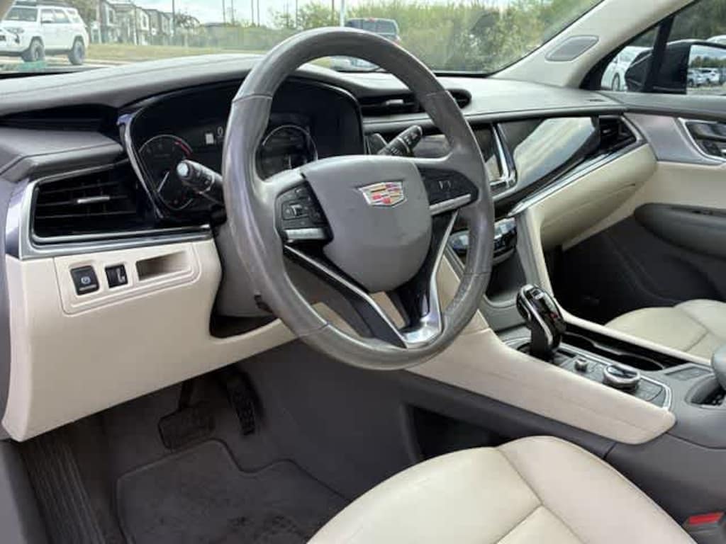 Used 2021 CADILLAC XT6 Premium Luxury SUV