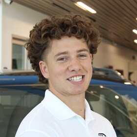 Staff member Damien Barnes from ID_1ac7eb