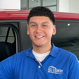 Staff member Christian Castillo from ID_46beb5