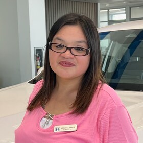 Staff member Lori Villarreal from ID_3f94c1