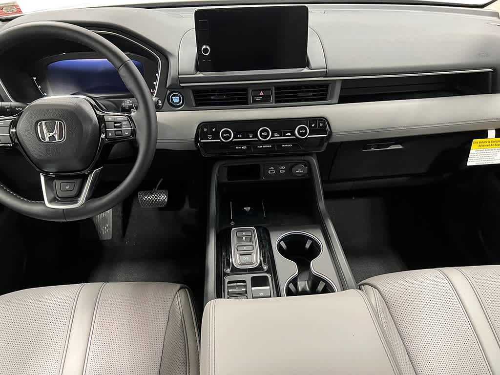 Thumbnail: 2025 Honda Pilot - 17