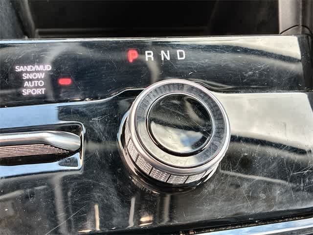 Thumbnail: 2023 Jeep Grand Cherokee - 33