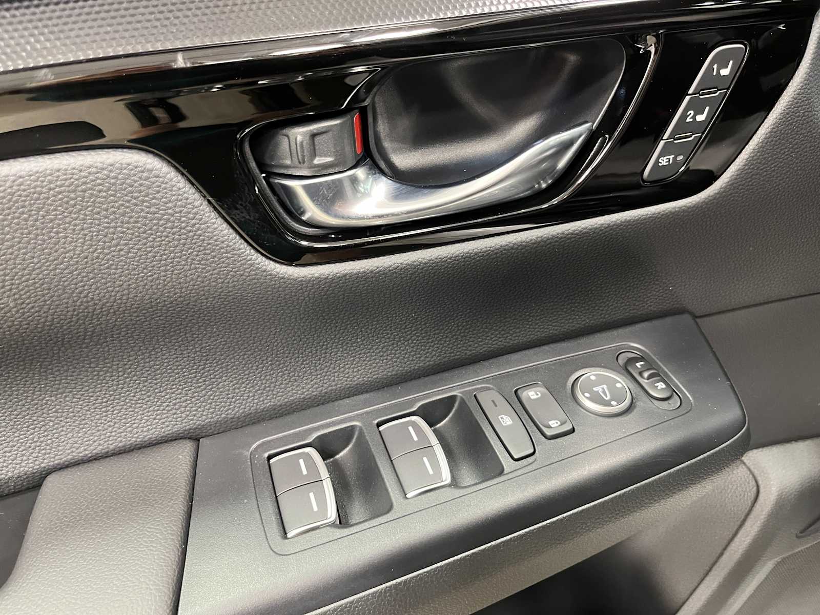 Thumbnail: 2026 Honda CR-V - 15