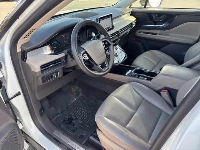 Thumbnail: 2021 Lincoln Corsair - 9