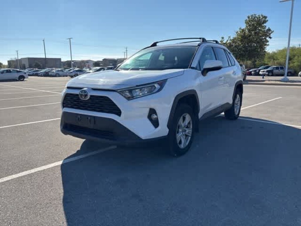 Used 2021 Toyota RAV4 XLE SUV