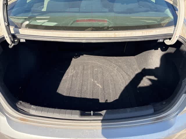 Thumbnail: 2020 Hyundai Elantra - 23